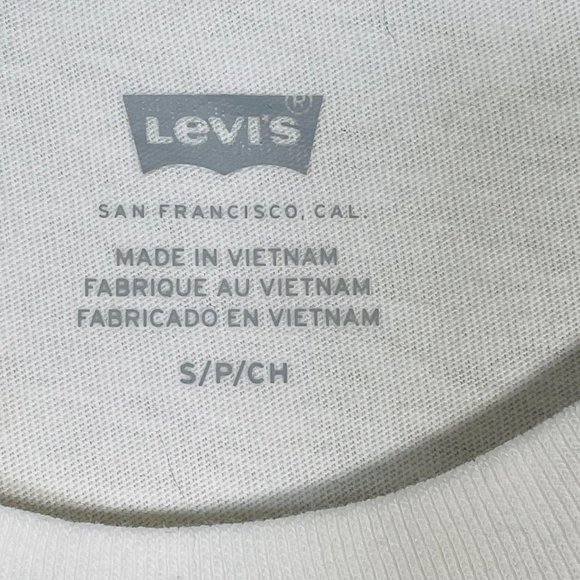 Levi's White Vote Relaxed Fit Tee Shirt Small - Picture 6 of 8